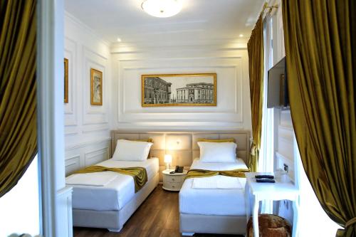 Eler Hotel - image 10