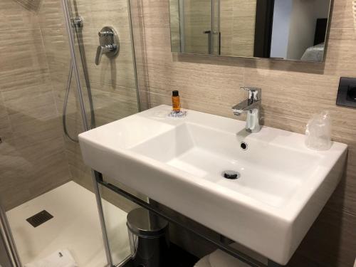 Hotel Villa Rosa - image 10