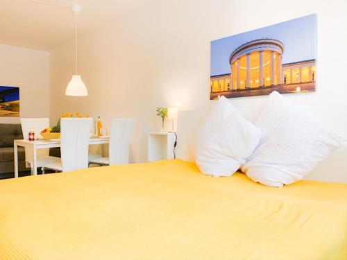 Relax Aachener Boardinghouse Appartements Premium 1 504m von Wespienstraße entfernt