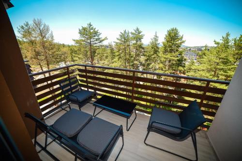 Apartment Center Valley in Vila Pekovic Green - image 3