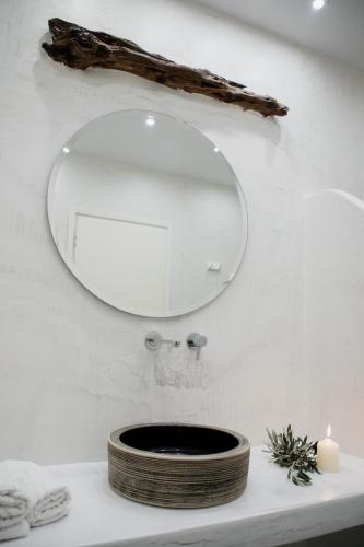 Manthos Place Room Type - Apartment - Ground Floor Manthos Place Room Type - Apartment - Ground Floor
