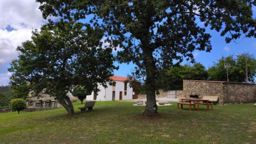 Dārzs, Casa do cruceiro na Costa da Morte in Buño