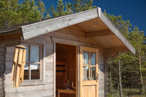 . Paradise Beach Surf Bungalow Medium