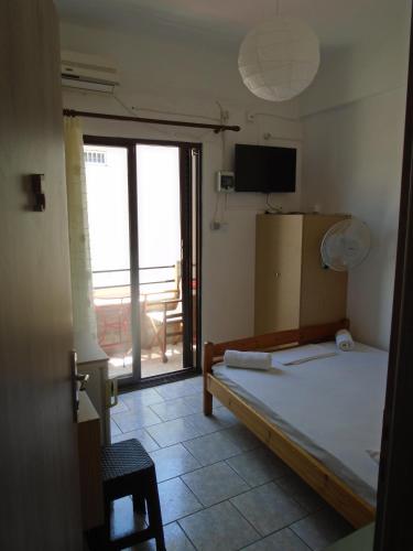 Double Room with side Port View