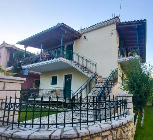  Eleni's Studios, Pension in Nikiana