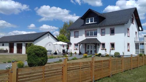 Pension Kölzer in Mörsdorf, Deutschland