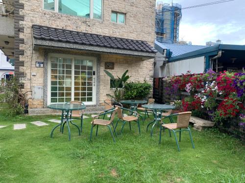 Dipper Ocean Hostel七星海民宿 near Qixingtan Beach