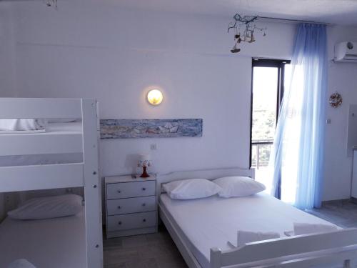 Brunis Apartments