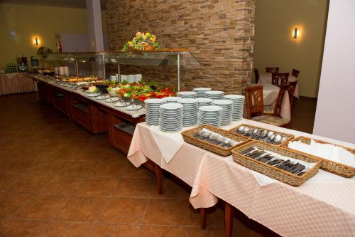 Ivana Palace Hotel - image 11
