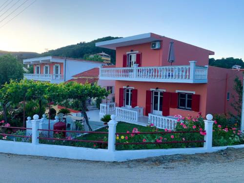 Virginia apartments Hotel de charme Paxos