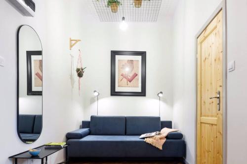 Small folksy studio Kochanowskiego St, Cracovia