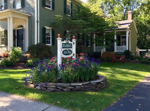 The Bed and Breakfast at Oliver Phelps - Accommodation - Canandaigua