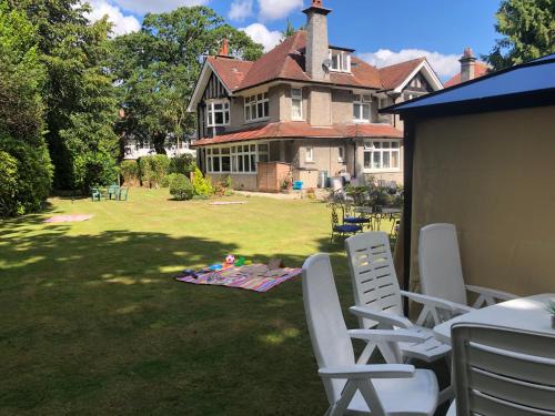 Amazing Executive maisonette with spa in Talbot and Branksome Woods