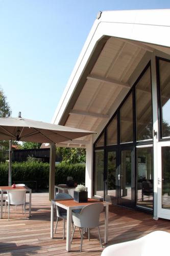 Bejárat, Rosa Arvensis in Lottum