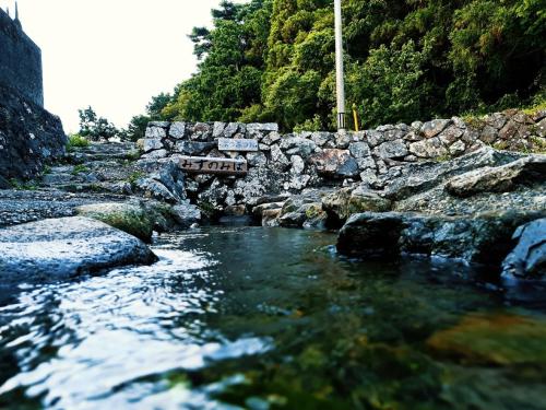 一棟貸自炊可-海辺の古民家で楽しむ昭和ライフ-熊野古道歩きの拠点に-Wi-Fi-駐車場2台無料