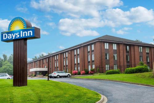 Days Inn by Wyndham Westminster