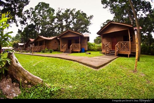 Pulhapanzak Waterfall Cabins