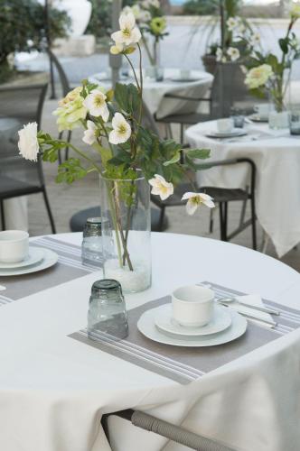 HOTEL ERMITAGE - image 2