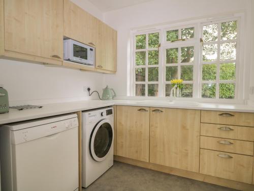 Thames Reach in South Moreton