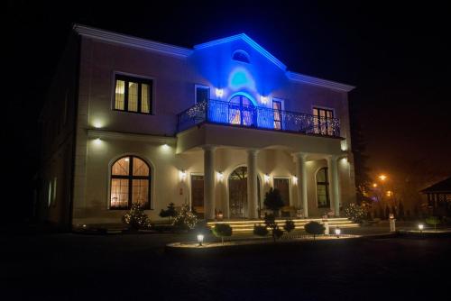 Dworek Vesaria - main image