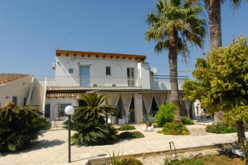  VILLA GIUMMARITO B&B in Scicli