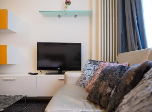 Two-Bedroom Apartment image 10