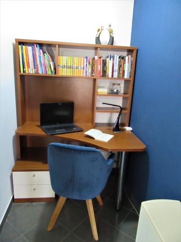 Apartment with Balcony image 10