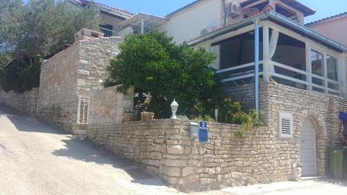  Apartments Marija Bajto in Nečujam