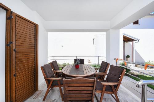 One-Bedroom Apartment - Ground Floor