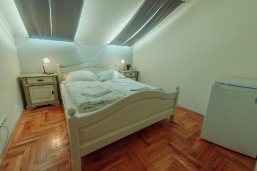  Pater Apartments and Rooms in Siófok