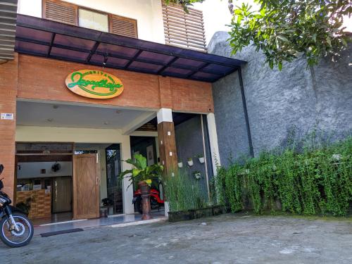 Exterior view, Griya Jagadhaya Guesthouse near Rumah Sakit Khusus Bedah Rskb Ring Road Selatan