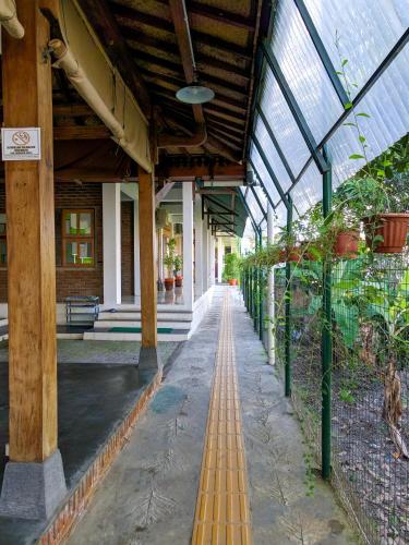 Exterior view, Griya Jagadhaya Guesthouse near Rumah Sakit Khusus Bedah Rskb Ring Road Selatan