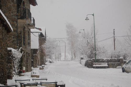 Apartaments Vall Ferrera - image 8