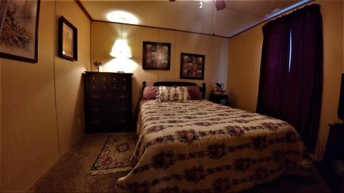 Free Xplorie Attractions Every Day! - Lakefront Cottage - image 6
