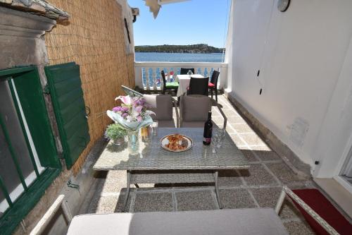 Apartmani Rina 2