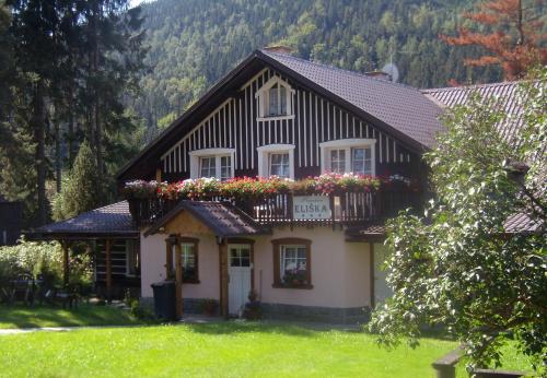 Ieeja, Pension Eliška (Pension Eliska) in Haračova