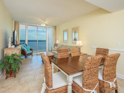 Light House 607 condo - image 2
