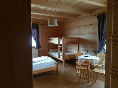 Standard Family Room image 10