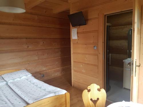 Quadruple Room with Mountain View image 4