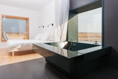 Suite with Countryside View Hotel Aire de Bardenas 1