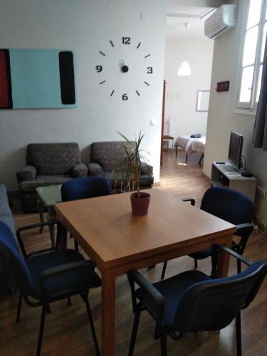 Apartamento Centro Santa Catalina 1º C, Sevilla (Foto 2)