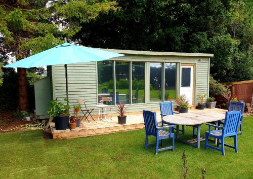 The Cozy Shed, , Gloucestershire