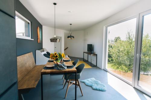 Wave Penthouses