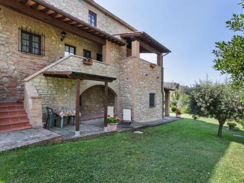 ทัศนียภาพภายนอกโรงแรม, Holiday Home in Volterra with Pool in วอลแตร์รา