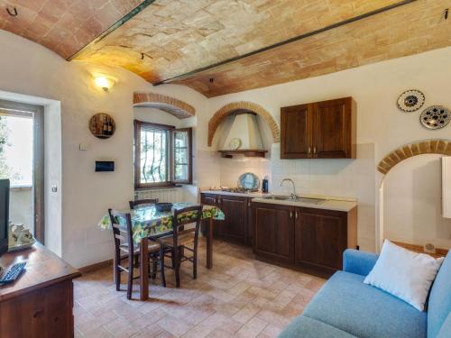 ห้องครัว, Holiday Home in Volterra with Pool in วอลแตร์รา