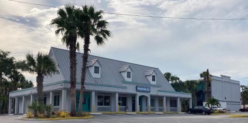 Exterior view, Altamonte Springs Hotel and Suites in Winter Park / Altamonte Springs
