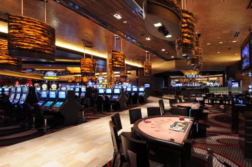 M Resort Spa & Casino - image 3