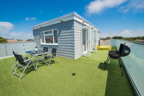 Picture of The Penthouse Apartment With Private Terrace Near The Beach