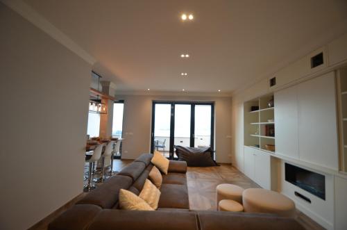  Le Terrazze, Via Selvalunga 1, Stresa in Stresa