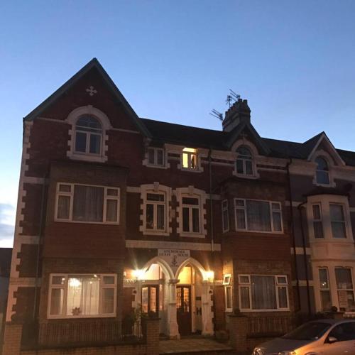 WiseStay - Leckwith